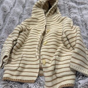 Baby gap sweater 6-12 months